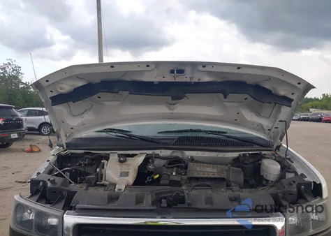 2020 GMC Savana Cargo Rwd 2500 Regular Wheelbase Work Van z USA, uszkodzony, nr VIN 1GTW7AFG3L1237306